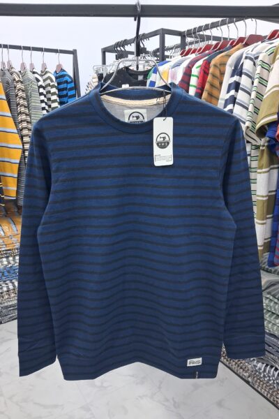 Man's Stripe Sweep Shirt